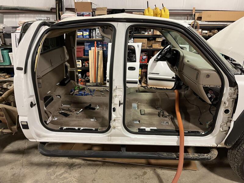 Name:  Gutting Interior 3.jpg
Views: 196
Size:  95.4 KB