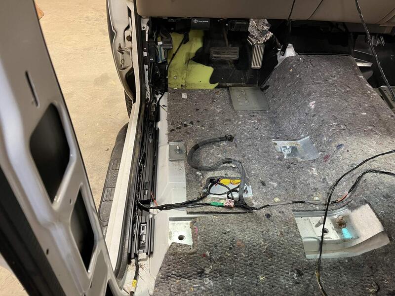 Name:  Gutting Interior 9.jpg
Views: 202
Size:  93.3 KB